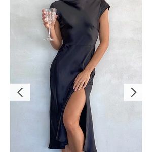 NWT Billy J Ivana Midi Dress in Black size 8 au (small equivalent)